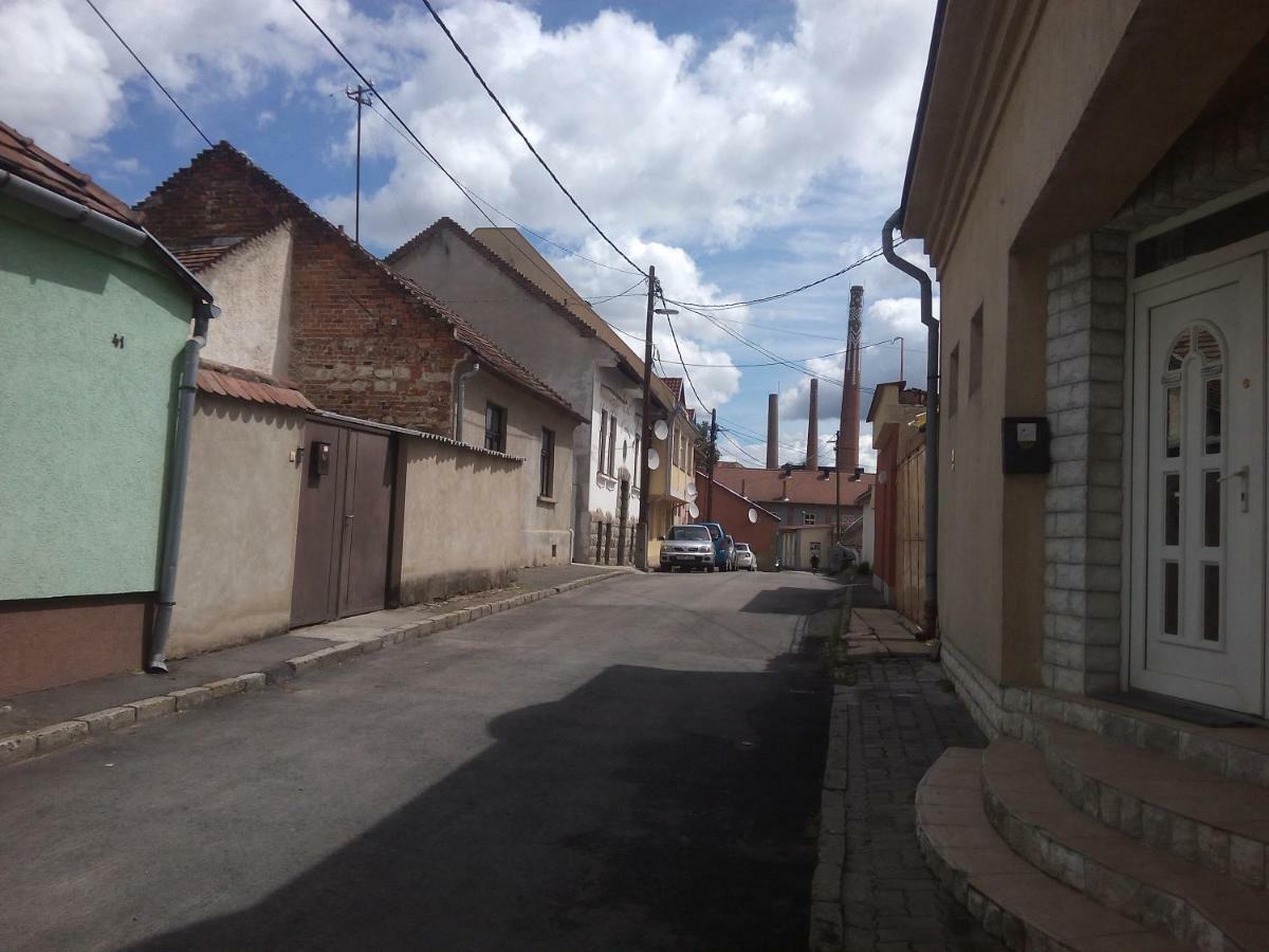 Start Apartmanok Pécs Exterior foto